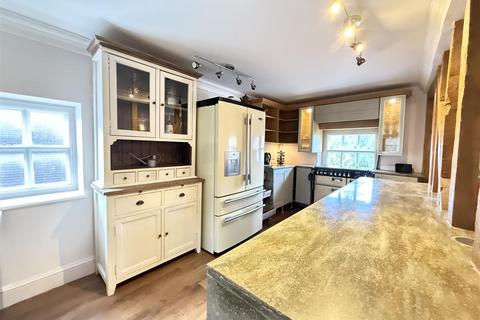 3 bedroom apartment for sale, Wolverley House, Wolverley
