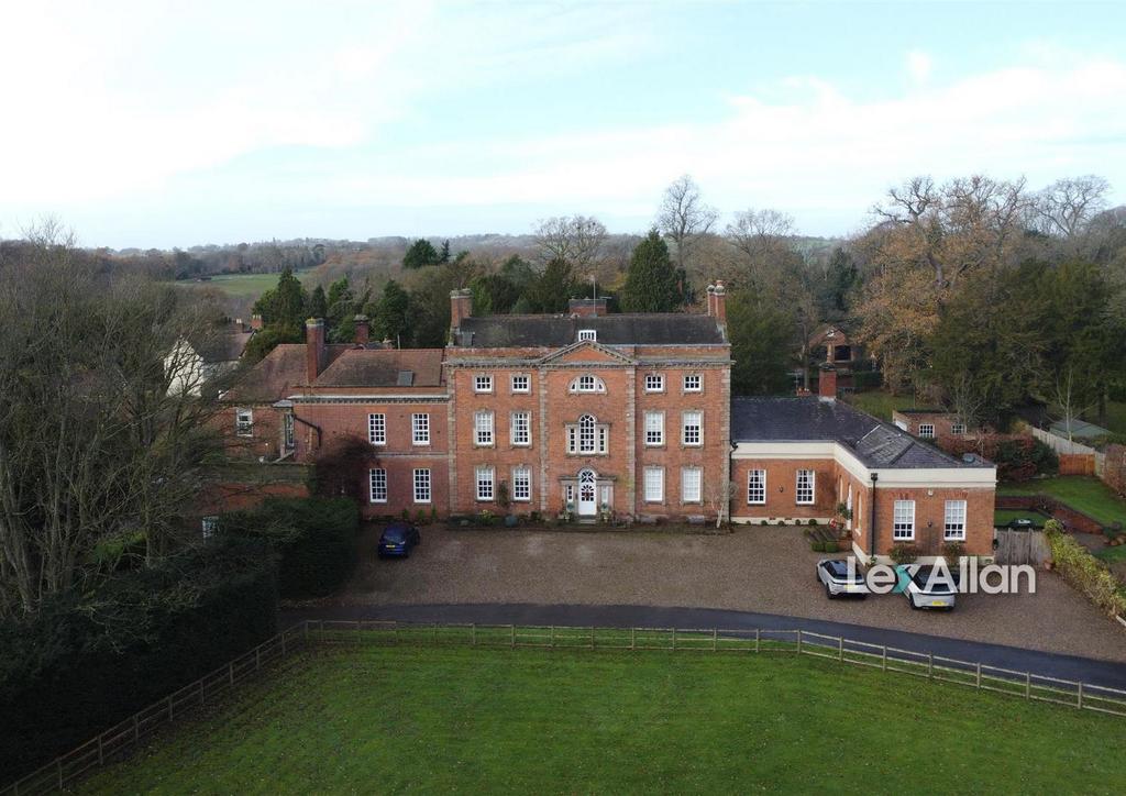 Wolverley Village Kidderminster 2.jpg