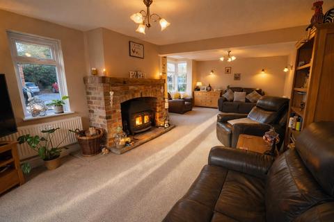 undefined, Cleeve Road Middle Littleton