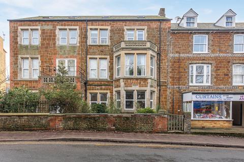2 bedroom flat for sale - Ground Floor Apartment in Hunstanton
