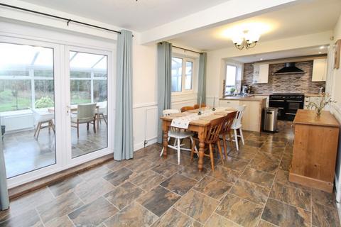 3 bedroom detached house for sale, Highfield Lane, Prudhoe NE42