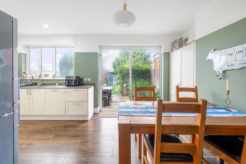 3 bedroom semi-detached house for sale, Hazelwood Avenue, Morden SM4