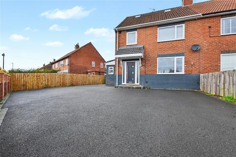 4 bedroom semi-detached house for sale, Fairleigh Road, Tingley, Wakefield, West Yorkshire