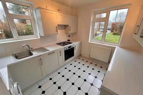 2 bedroom maisonette to rent, Towncourt Lane, Petts Wood, Orpington, BR5