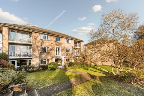 2 bedroom apartment for sale, Mount Avenue, W5
