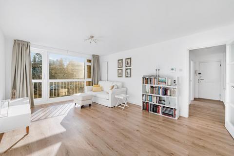 2 bedroom apartment for sale, Mount Avenue, W5