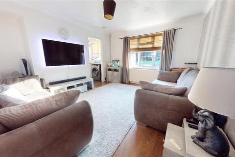 2 bedroom terraced house for sale, Plaistow Close, Stanford-le-Hope, Essex, SS17