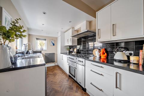 2 bedroom terraced house for sale, Edward Street, Southborough, Tunbridge Wells, TN4