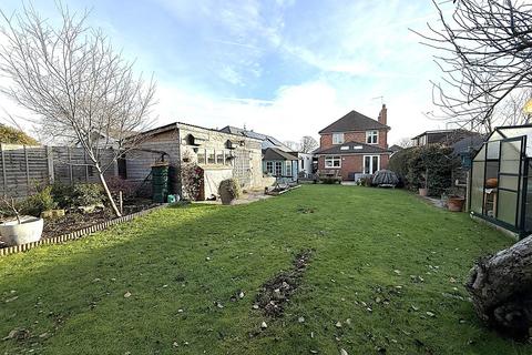 3 bedroom detached house for sale, Hennings Park Road, Oakdale , Poole, BH15
