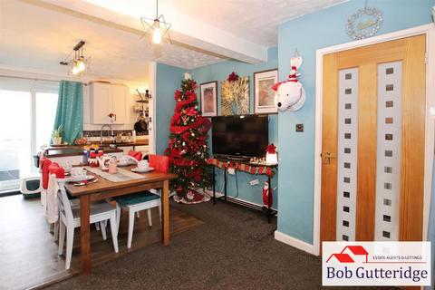 4 bedroom semi-detached house for sale, Duncalf Grove, Bradwell, Newcastle, Staffs