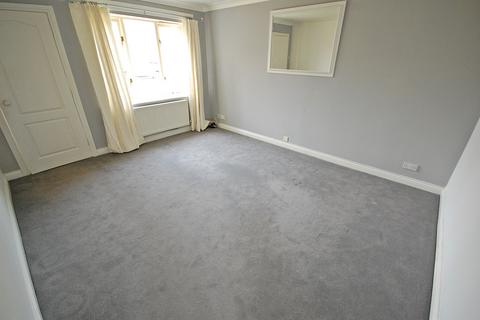 3 bedroom semi-detached house to rent, Bridgemere Drive, Framwellgate Moor, Durham, DH1