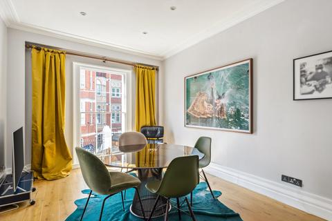 3 bedroom flat to rent, Fulham Road, London, SW3