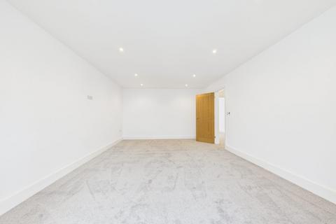 4 bedroom detached house for sale, 3 Murray Close