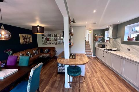 3 bedroom semi-detached house for sale, Ambrose Crescent, Diggle OL3
