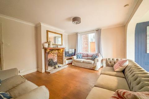 3 bedroom semi-detached house for sale, Netherfield Road, NETHERFIELD, TN33