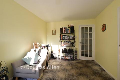 1 bedroom apartment for sale, Yunus Khan Close, Walthamstow