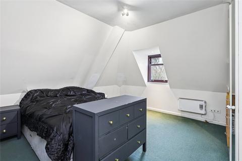 1 bedroom apartment to rent, Princes Road, Weybridge, Surrey, KT13