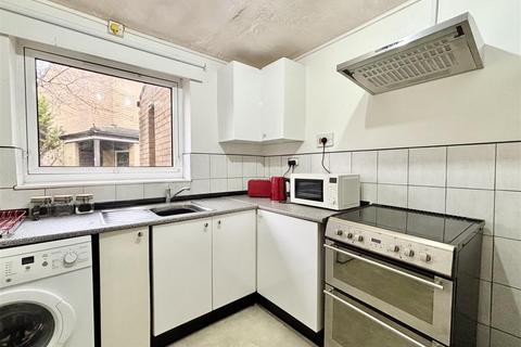 1 bedroom apartment for sale, Ryedale Way, Bradford BD15