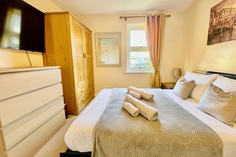 3 bedroom flat for sale, Harbour Court, Portreath, TR16