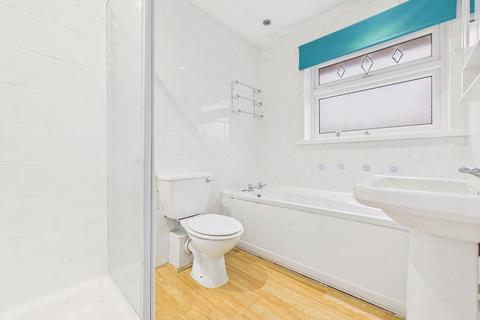 3 bedroom semi-detached house for sale, Middleham Court, Sunderland, SR5