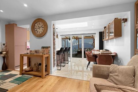 3 bedroom bungalow for sale, Browning Road, Braintree, CM7