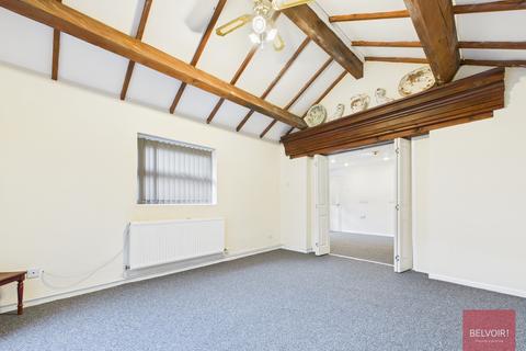 2 bedroom maisonette to rent, Kings Road, Mumbles, Swansea, SA3