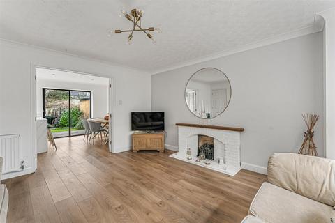 undefined, Fulbourne Close, Luton