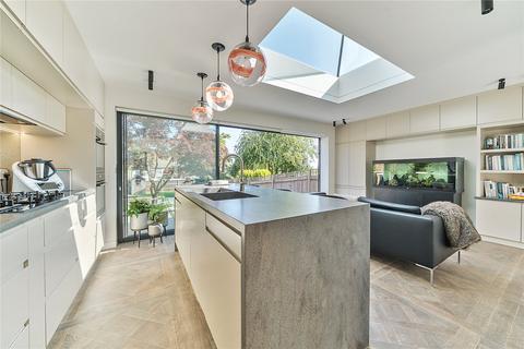 6 bedroom semi-detached house for sale, Onslow Gardens, London, N10