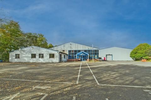 Warehouse to rent - Inverbreakie Industrial Estate Invergordon IV18 0QR