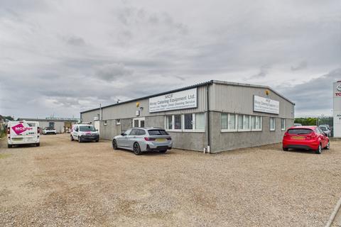 Showroom to rent, 1 Chanonry Rd S Elgin IV30 6NG