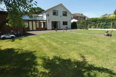 6 bedroom detached bungalow for sale, Blackwell Road, Wylde Green