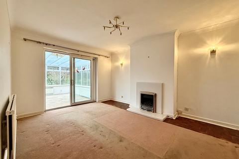 2 bedroom bungalow for sale, Ashdown Way, Ipswich IP3