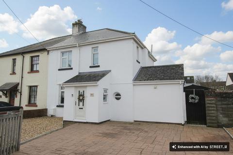 3 bedroom semi-detached house for sale - Pantycelyn Place, St. Athan, CF62