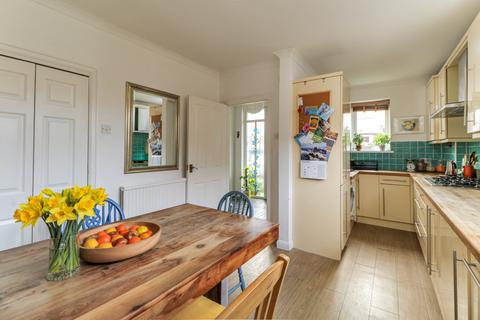 4 bedroom end of terrace house for sale, St Nicholas Street, Old Portsmouth