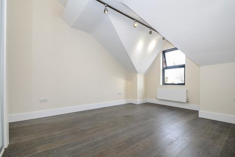 2 bedroom flat to rent, Durham Road, East Finchley, London, N2