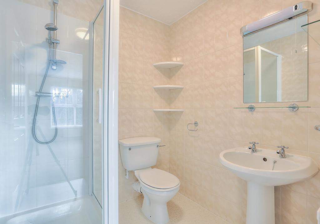 6 Lansdowne Place-10
