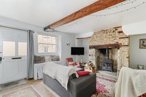 2 bedroom terraced house for sale, Tetbury Street, Minchinhampton