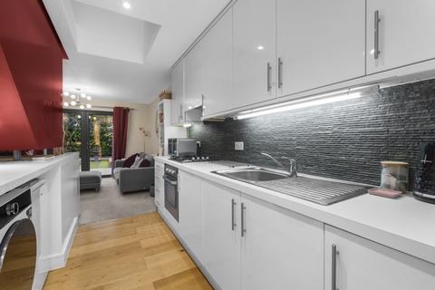 2 bedroom detached house for sale, Brickcroft Hoppit, Harlow CM17