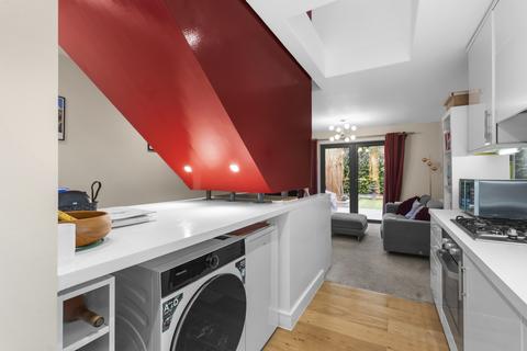 2 bedroom detached house for sale, Brickcroft Hoppit, Harlow CM17