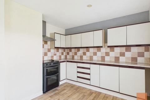 3 bedroom detached bungalow to rent, Sunnyside Parc, Redruth