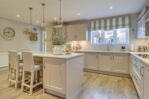 3 bedroom detached house for sale, Stanton Close, St. Albans, Hertfordshire, AL4