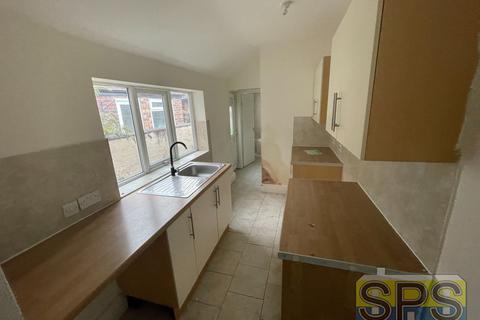 2 bedroom terraced house to rent, Keary Street, Stoke-on-Trent ST4