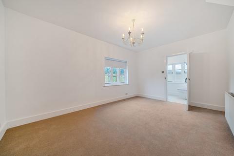 3 bedroom house to rent, Home Farm, Kemnal Road, Chislehurst, Kent, BR7