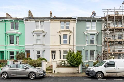 2 bedroom flat for sale - Queens Park Road, Brighton, East Sussex, BN2