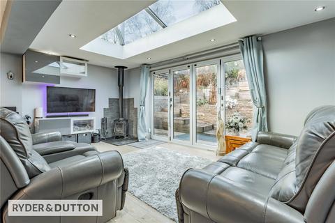 3 bedroom link detached house for sale, Rishworth Rise, High Crompton, Shaw, Oldham, OL2
