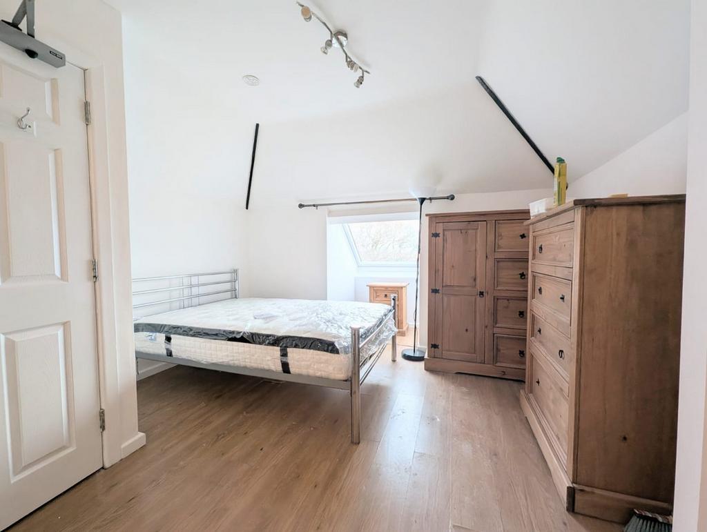 Apartment in Bournemouth - View 2