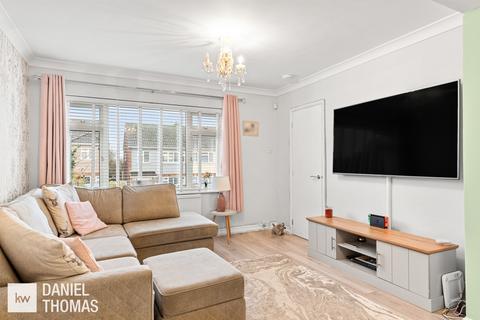4 bedroom end of terrace house for sale, Allison Close, Waltham Abbey, EN9