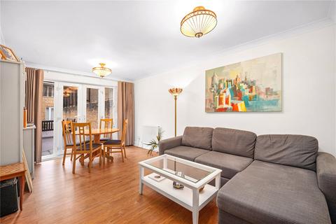 undefined, Sapphire Court, E1