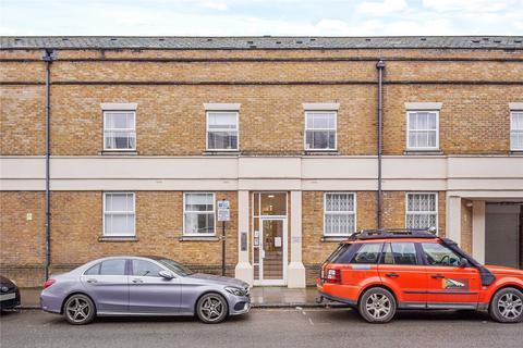 undefined, Sapphire Court, E1