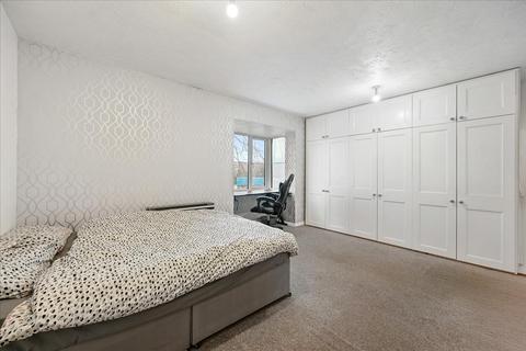 undefined, Kestrel Close, London, NW10